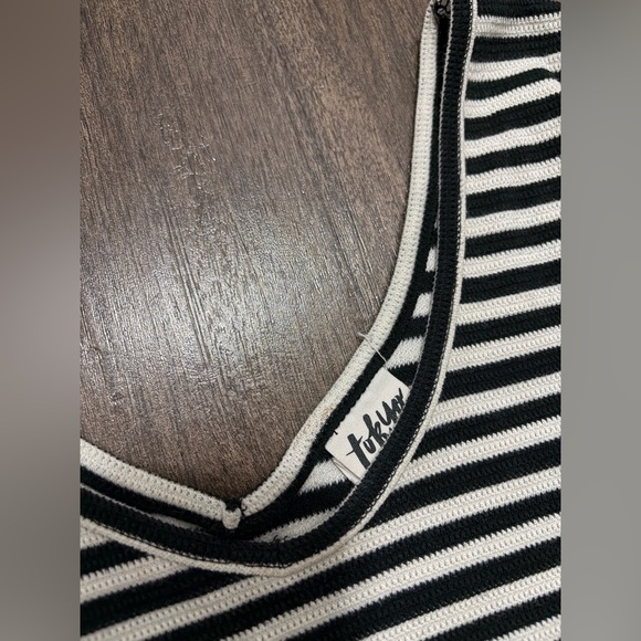 Tokyo Crop - Picture 2 of 2